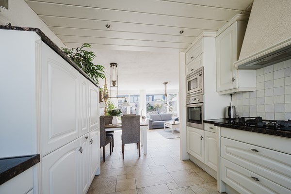 Medium property photo - Maria Doorman-Kielstrastraat 17, 3207 SB Spijkenisse